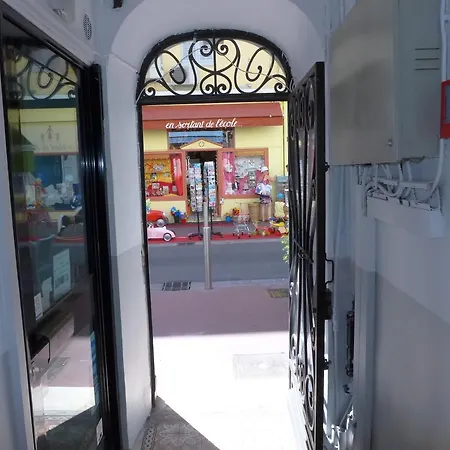 1 Bedroom Notre Dame 2 Mins From The Croisette And The Palais 225 Διαμέρισμα *